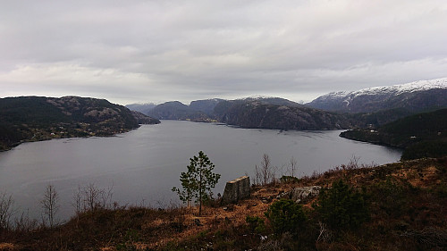 Northeast from Drangskollen