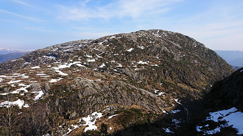 Hiklettane from the descent from Husdalsfjellet
