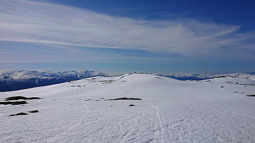 Approaching Lusaskard