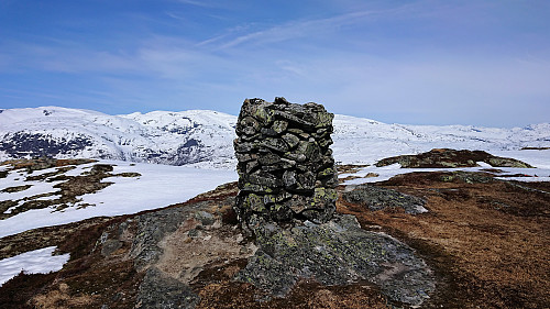 Lusaskard with Myrdalsbreen and Synnevaskjer in the background