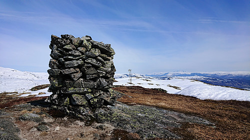 Lusaskard with Hurrungane in the background