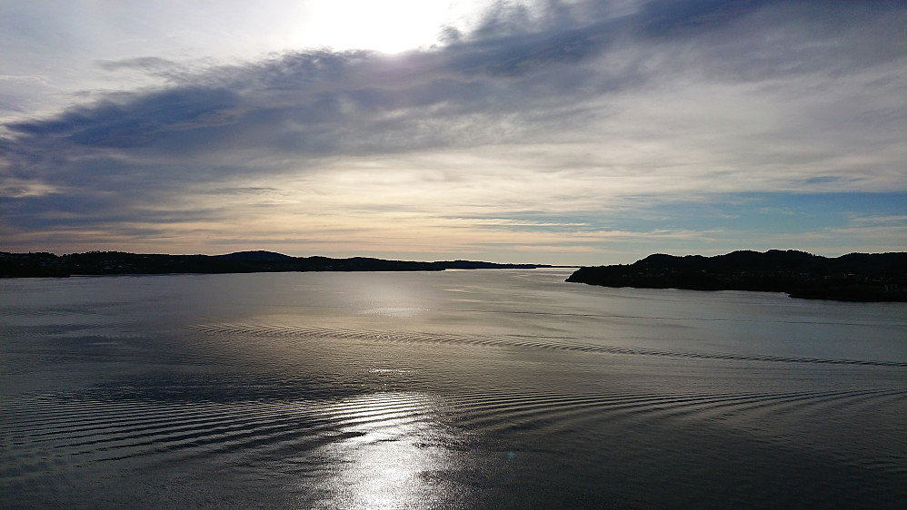 View from Salhusvegen east of Nordgardsfjellet