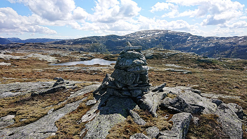 Kvamsfjellet with Høgafjellet in the background