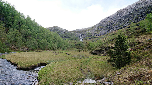 Looking back at the waterfall from Lonane