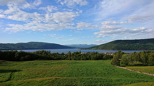 View from Hordvik towards Austlendingen