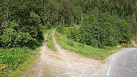 Tractor road at Tretteneset