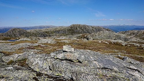 Fylenipa with Høgenipa in the background