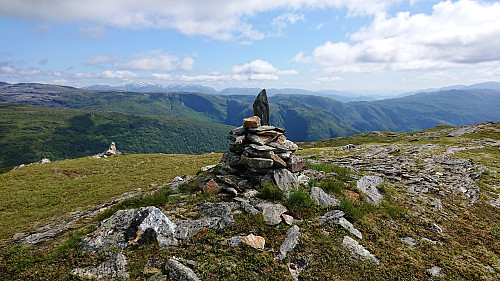 Eastern cairn at Grånipa. View east.
