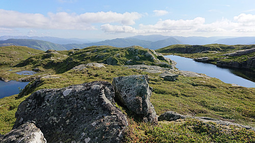 The eastern peak at Bjørnafjellet. View south.