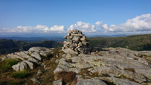Lavet SØ. View east/northeast.