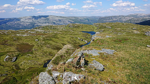 Flæfjellet. View north.