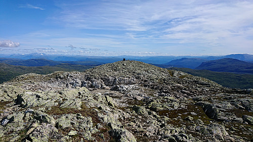 From the summit towards the visitor register
