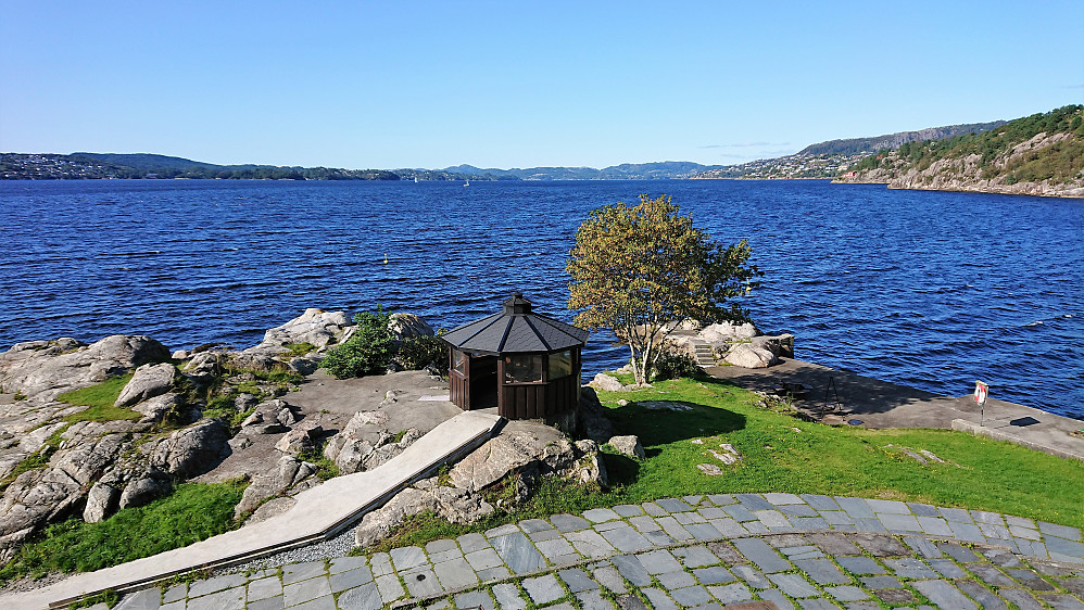 Helleneset