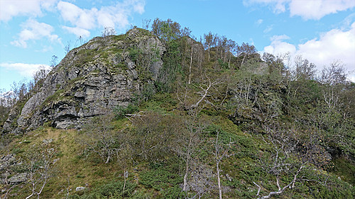 South of the summit of Jonshorgi