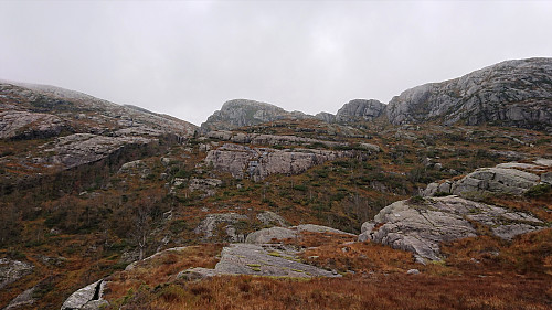 Ascending towards Horga