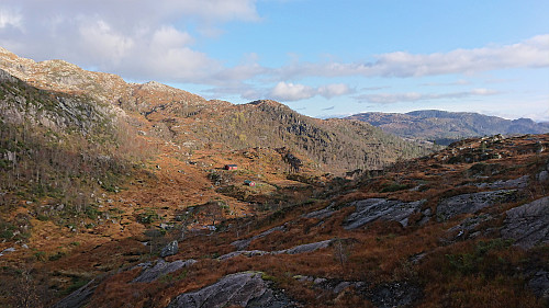 Approaching Steinsetdalssætret