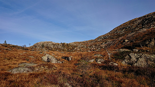 Valley northwest of Stussfjellet