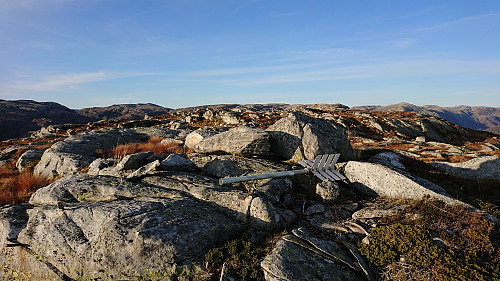 Fallen trig marker at Stussfjellet