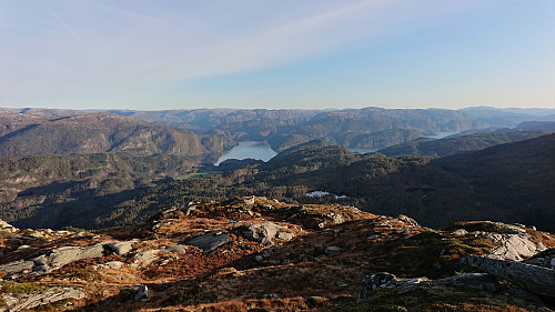 Southeast from Stussfjellet