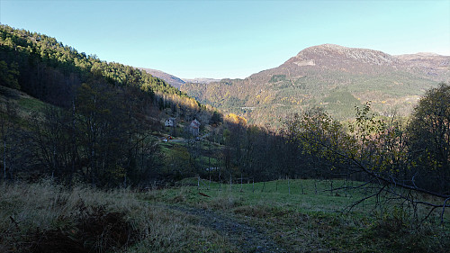 Approaching Mykkeltveit