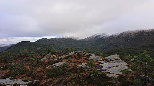 Northeast from Beljaråsen