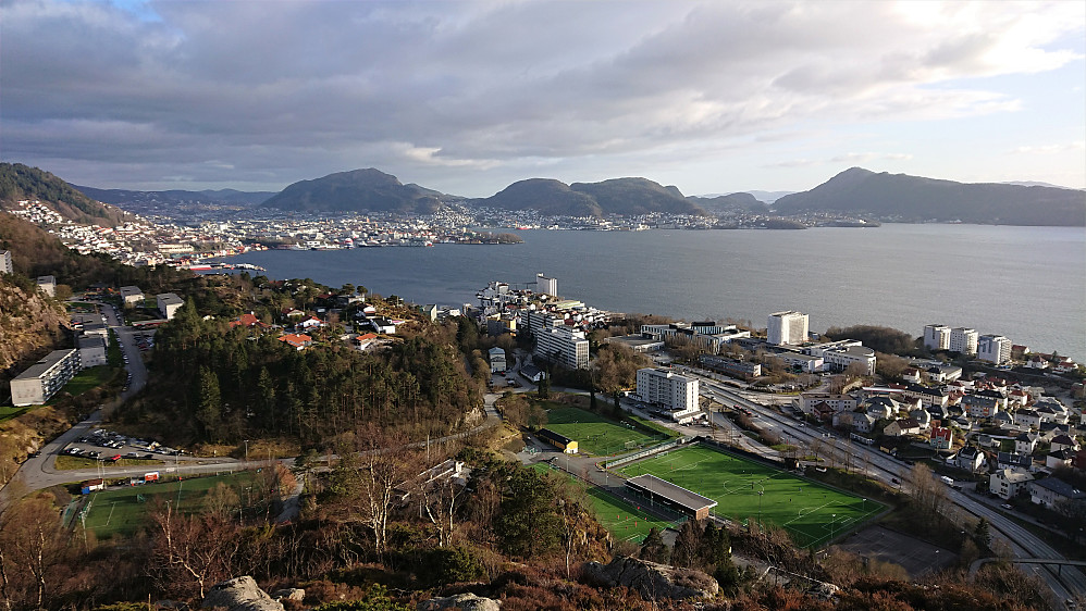 View towards the city center from Rognåsen