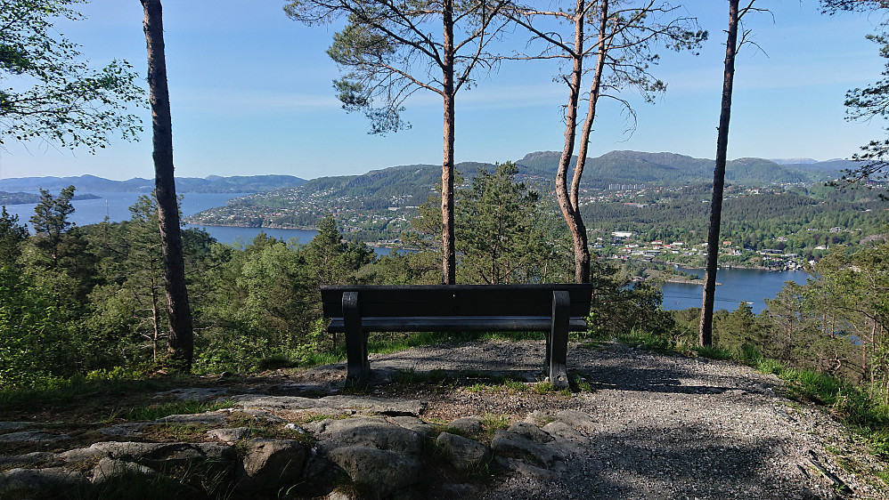 View northwest from the viewpoint at the top of Hellemyrstien