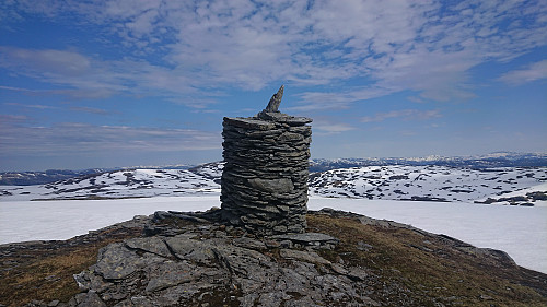 The large cairn at Knuskedalsfjellet