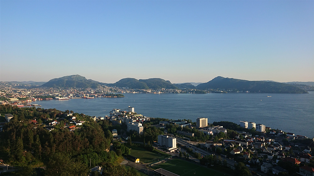 View towards the city center from Rognåsen