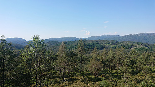 North from Vetlefjell with Tysnessåta in the background (right of center)