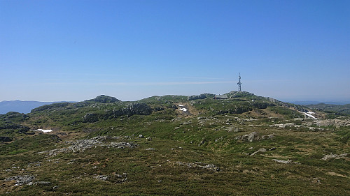 Etlådnefjellet from hill 732 east of the summit