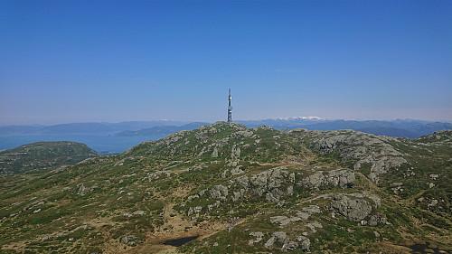 Etlådnefjellet from the slightly lower 737 hill south of the summit