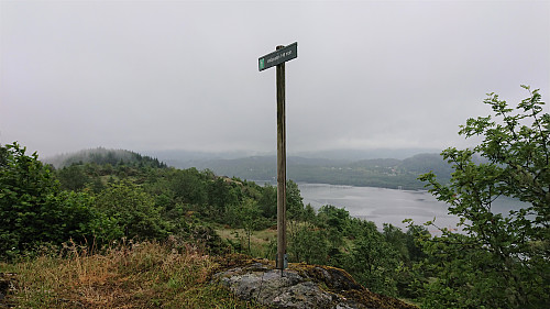 Vetåsveten with the Hestefjellet viewpoint in the background
