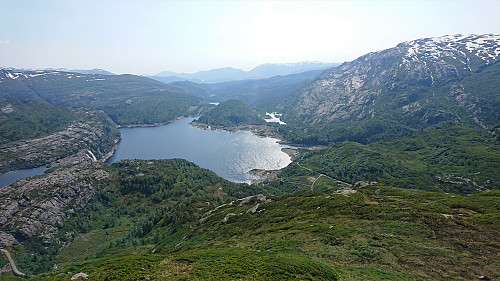 Descending from Lurafjellet towards Kvitingsvatnet