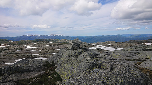East from Trælafjellet with Gullfjellet to the left