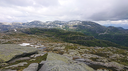Towards Kjerringafjell (and Gjønakvitingen) from Ottanosi