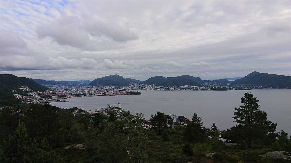View towards the city center from Ørneberget
