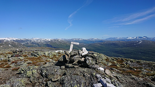 North/northeast from Fivlenosi