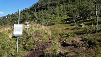 Trailhead at Botnavatnet
