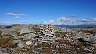 The cairn at Instebotnsknolten