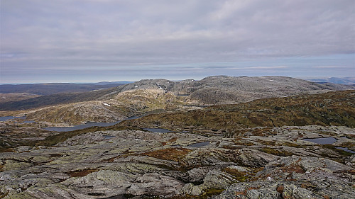 Towards Gullhorgabu, Bukkafjellet and more from Bjørnaknausen
