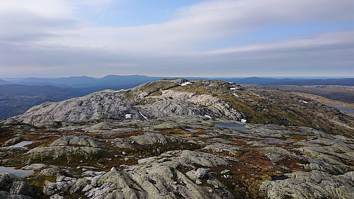 Trollskardtinden from Bjørnakausen with Gullfjellet in the background