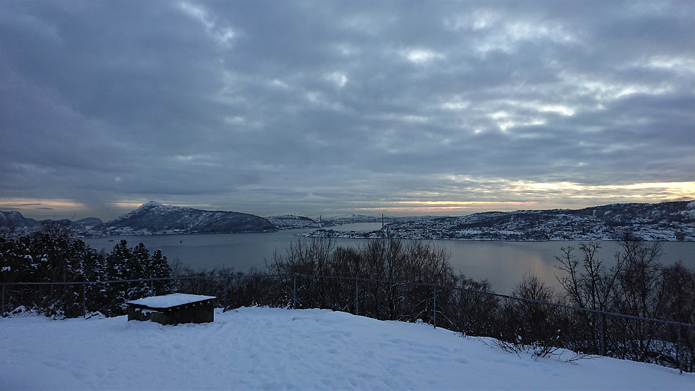 Sunset above Askøybroen from Hellen festning