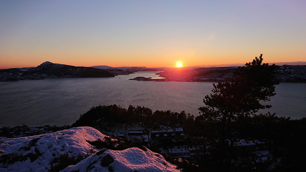 Sunset from west of the summit of Ørneberget