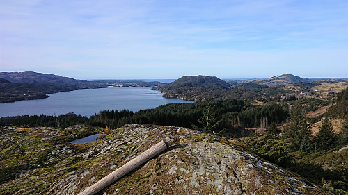 Orrnipa with Radfjorden in the background