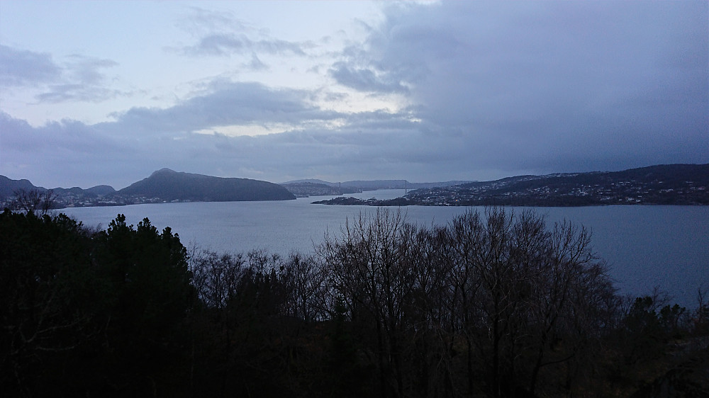 Towards Askøybroen from Hellen festning