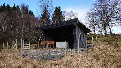 Shelter on the way to Norhytten set up by Kvamme Gard
