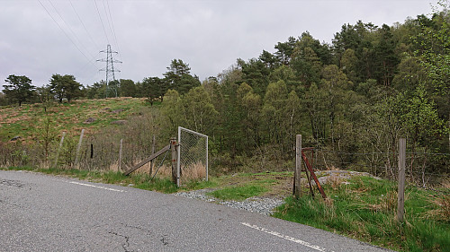 The gate in Hetlebakkvegen
