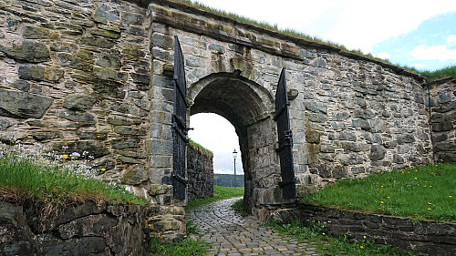 Entering Fredriksberg