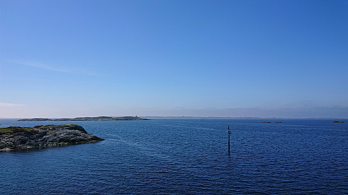Towards Fedje from the start of the ferry ride